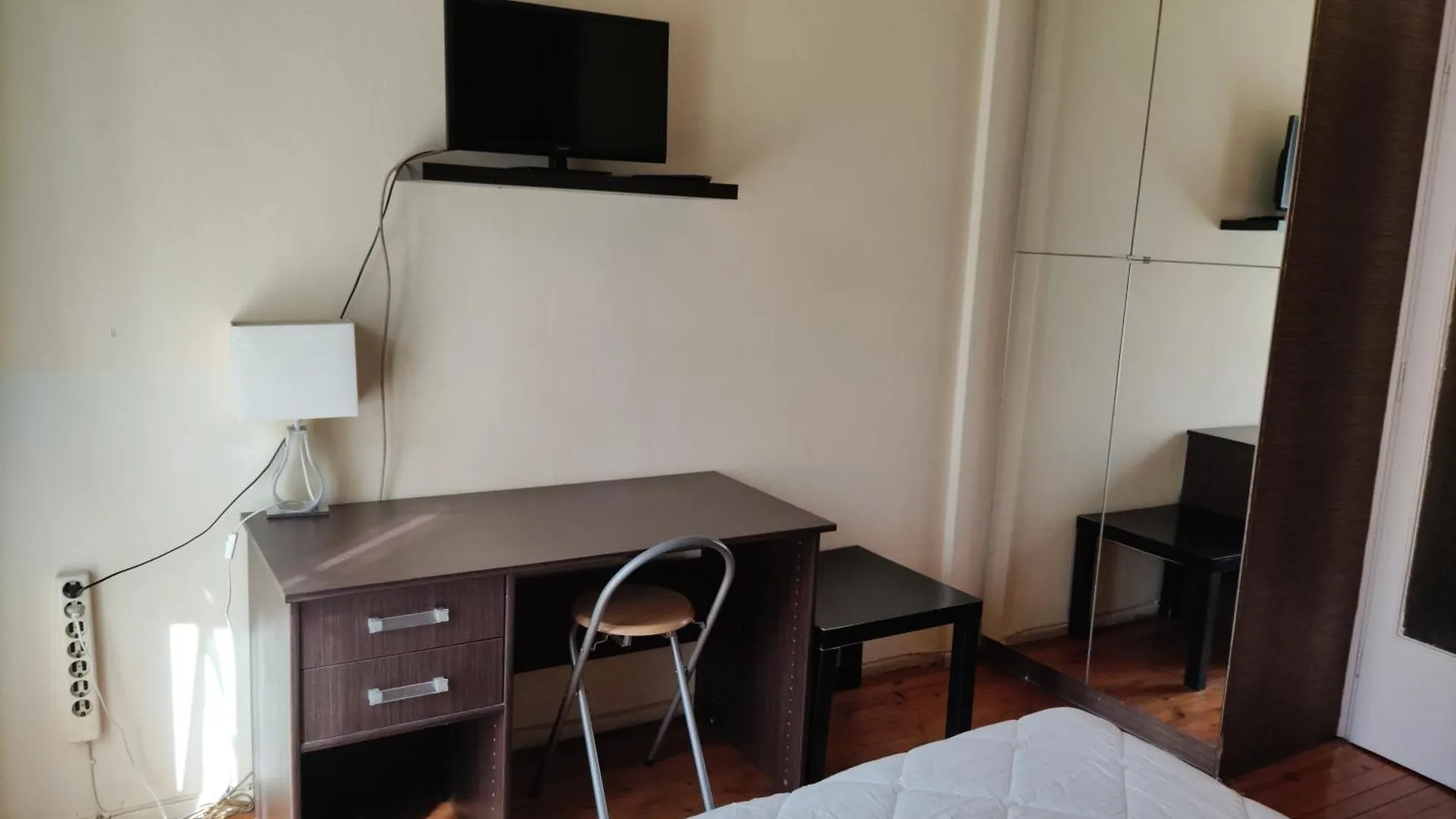 Apartment At The Heart Of Soluň 0*,